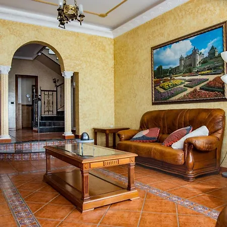 Villa Cuevas *